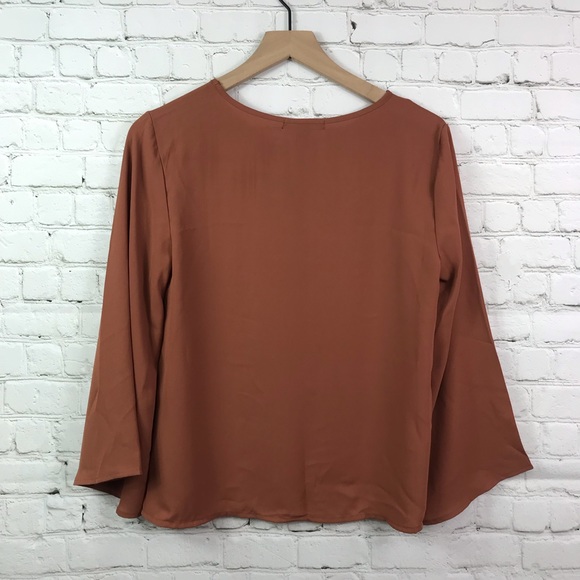 Forever21 Mauve Bell bottom Blouse - Picture 6 of 6